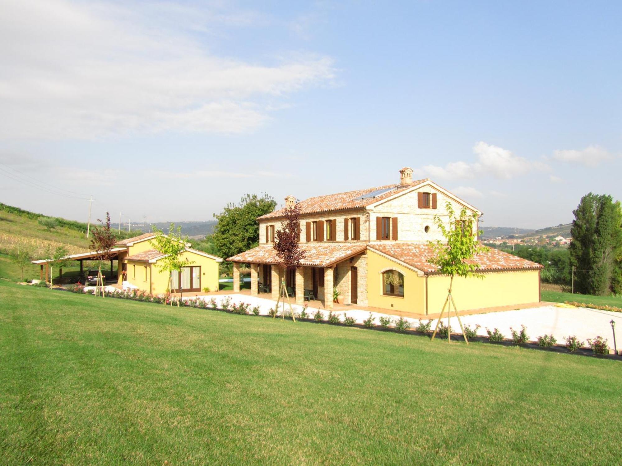 Agriturismo La Vecchia Fonte Castelbellino Zewnętrze zdjęcie